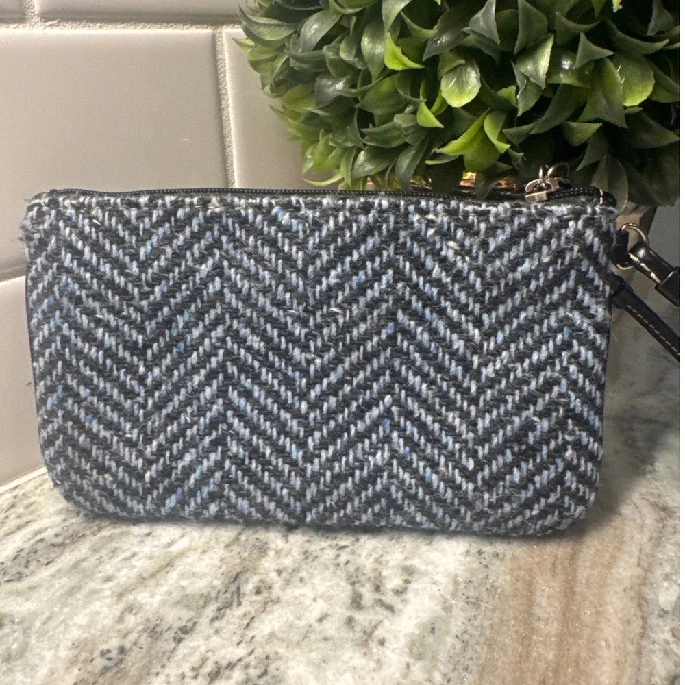Vintage Coach Blue Black Herringbone Wool Wristlet Leather Trim Buckle Pouch